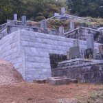分類：石工事　墓地石積工事　完成