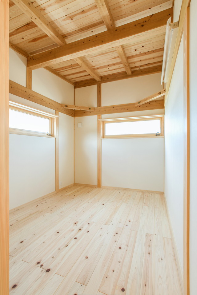 恵那市　有限会社グッドファーマシ―様　「つばめ薬局」　店舗併用住宅が完成しました。