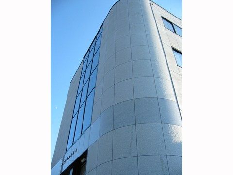 当社　社屋新築