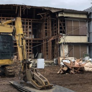 建て替えの様子