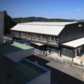 屋根　遮熱性フッ素樹脂塗装仕上