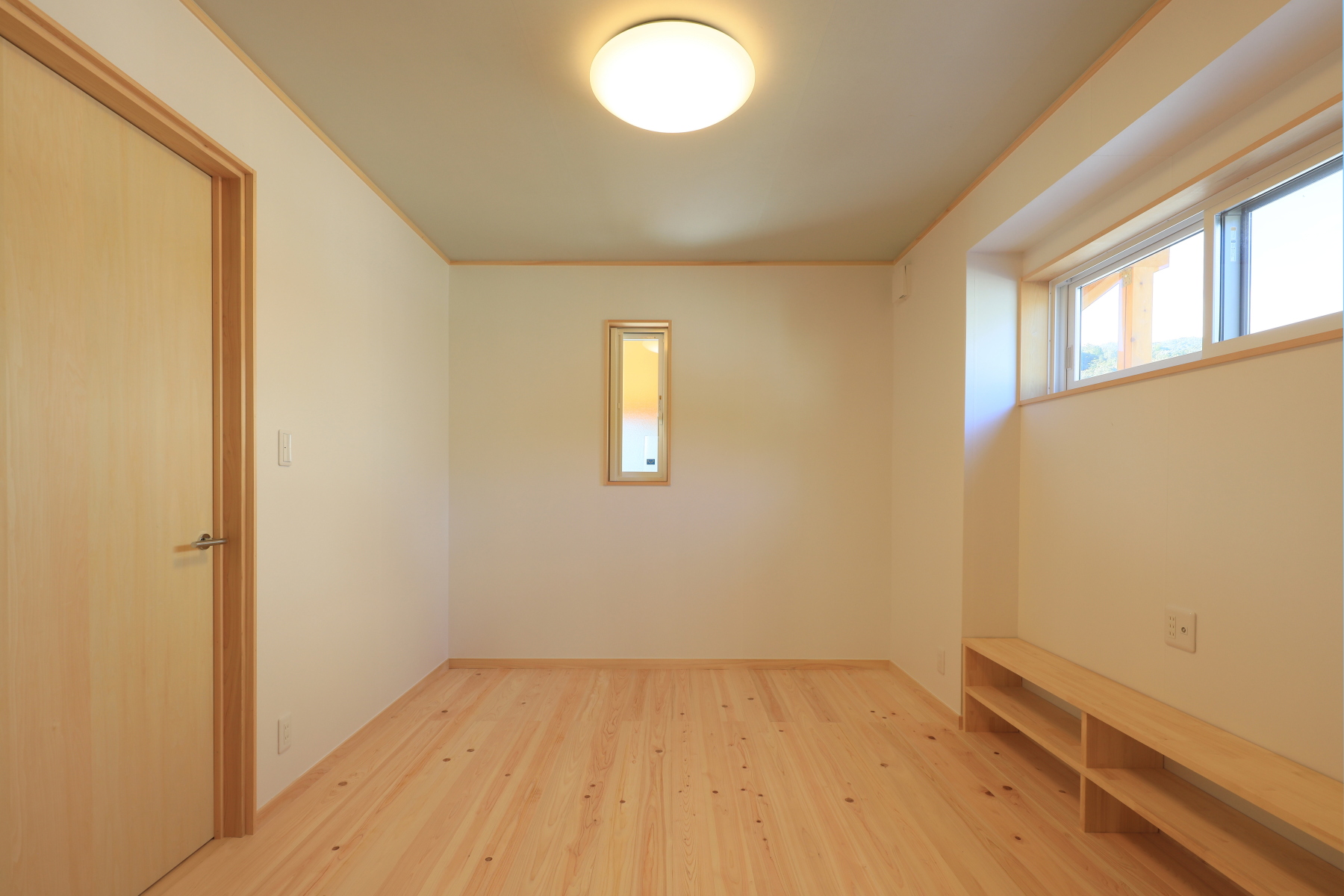 母屋　子供部屋