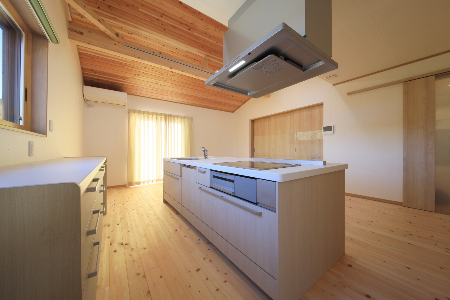 平屋の二世帯住宅の施工事例