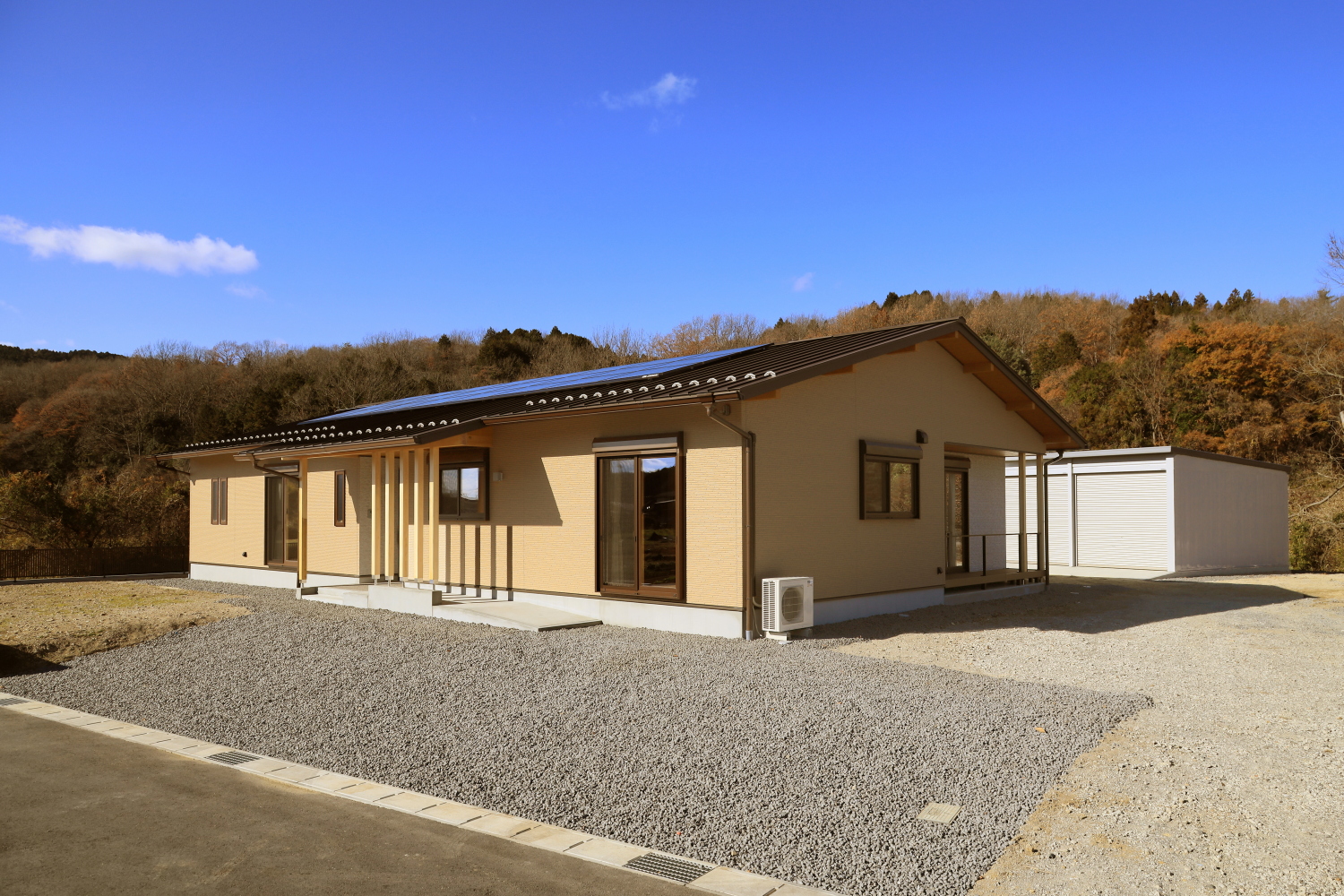 平屋の二世帯住宅の施工事例